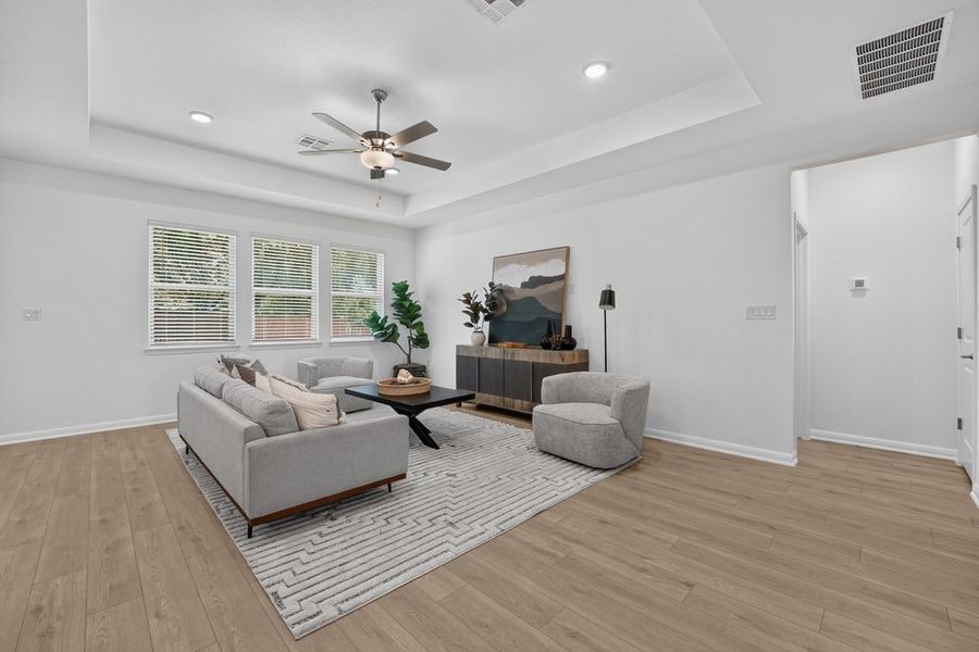 Furnished interior view inside a new home in Lisso, Pflugerville (Image 6).