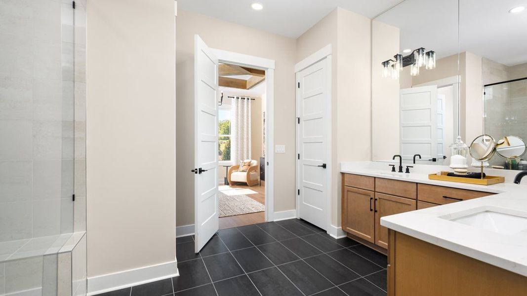 Owner's Bath Owner's Bath
