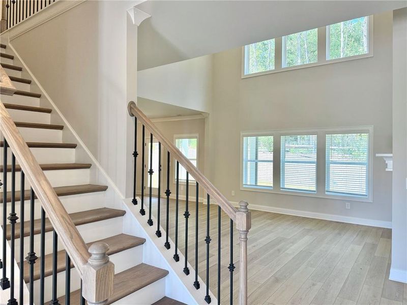 Spacious, unfurnished interior of a new home in Vines at Mill Creek - Legacy Series, Braselton (Image 10).