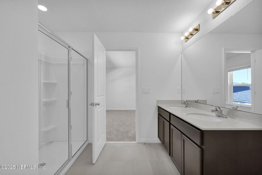 Image 19 of a home in Wells Landing.