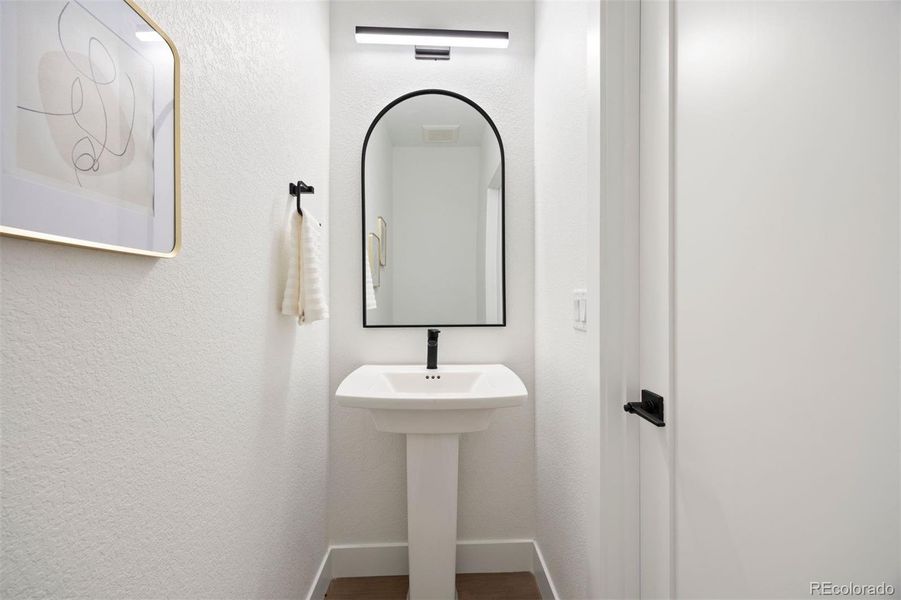 Image 49 of a home in .