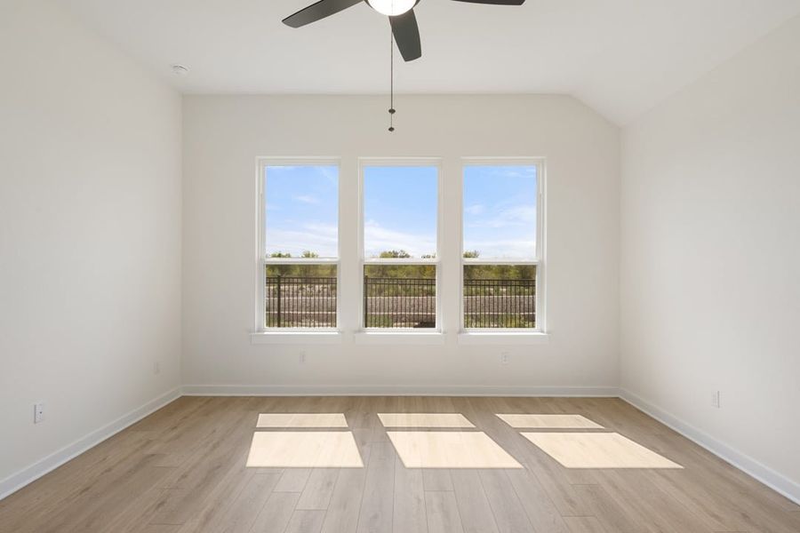 Spacious, unfurnished interior of a new home in Lagos Reserve, Manor (Image 32).
