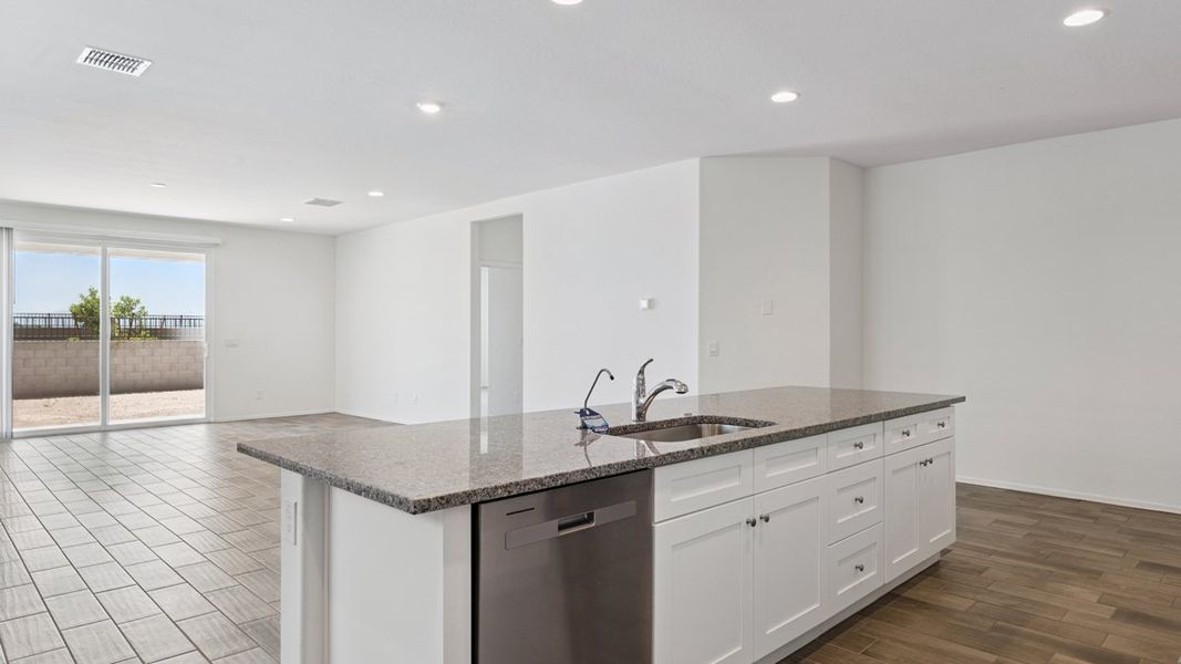 Furnished interior view inside a new home in Moonlight, Maricopa (Image 9).