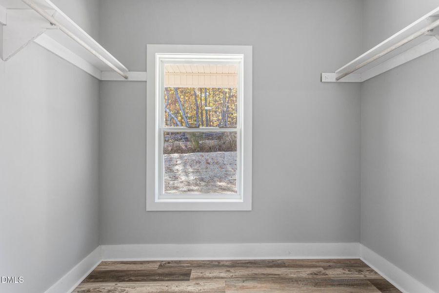 1507 Alta Vista Lane