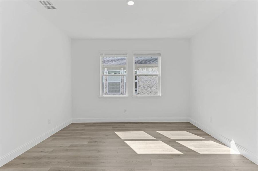 411 Chatham Street ~ Ready Now