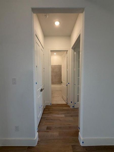 Spacious, unfurnished interior of a new home in Creekview Addition, Van Alstyne (Image 7).
