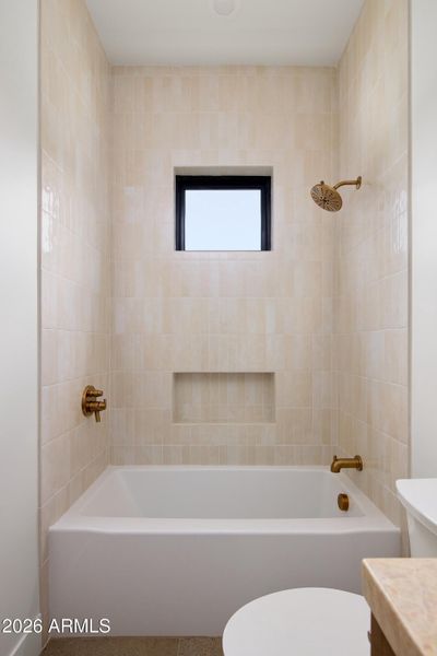 PropertyImageCo_2901EPiersonSt_WEB_42