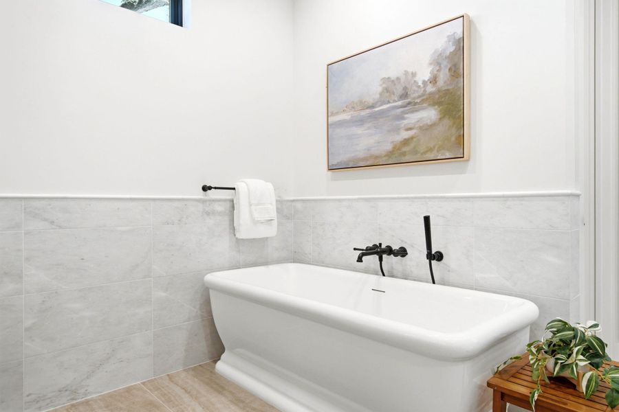 Furnished interior view inside a new home in , Austin (Image 14).