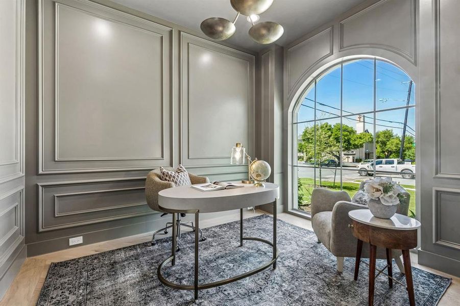 Furnished interior view inside a new home in , Dallas (Image 8).