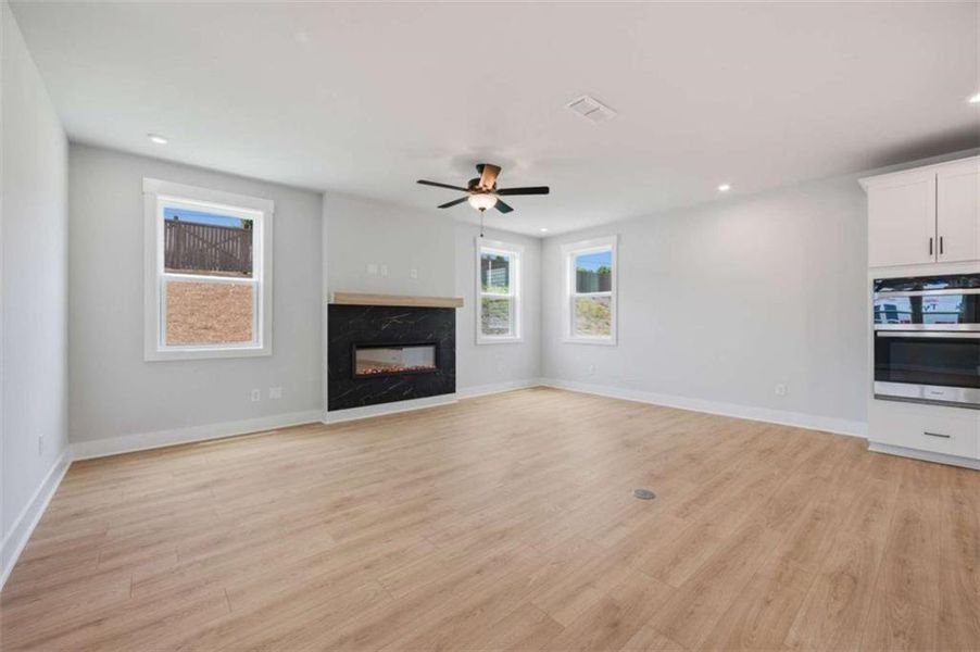 Spacious, unfurnished interior of a new home in The Paddocks at Doc Hughes, Buford (Image 30).