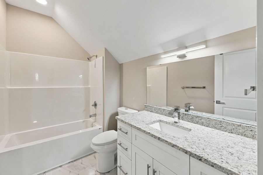 Furnished interior view inside a new home in , Hanahan (Image 7).