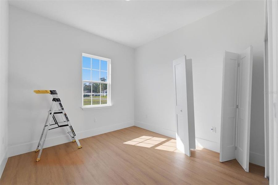 Spacious, unfurnished interior of a new home in , Ocala (Image 32).