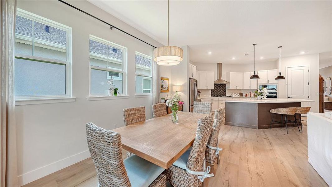 Furnished interior view inside a new home in Emerald Landing at Waterside at Lakewood Ranch – Lake Series, Sarasota (Image 7).