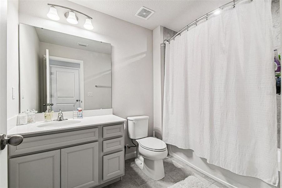 Furnished interior view inside a new home in Conner Crossing, Spring Hill (Image 33). Furnished interior view inside a new home in Conner Crossing, Spring Hill (Image 33).