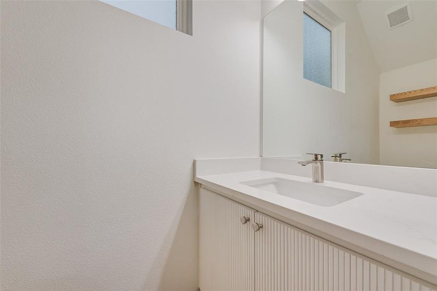 Close-up of interior finishes inside a home in , Dallas (Image 20). Close-up of interior finishes inside a home in , Dallas (Image 20).