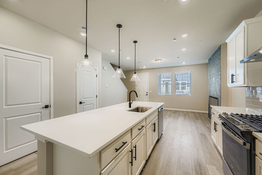 Longmont, CO New Home.  - Slide 12