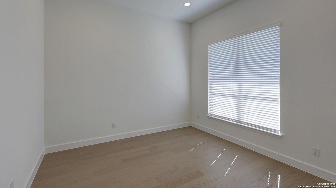 Spacious, unfurnished interior of a new home in George's Ranch Acre, Boerne (Image 19). Spacious, unfurnished interior of a new home in George's Ranch Acre, Boerne (Image 19).