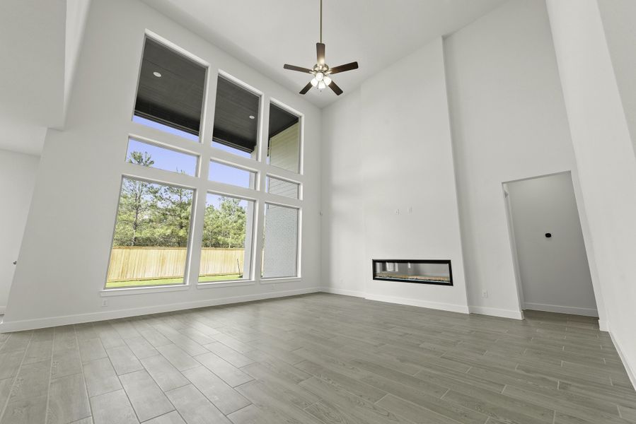 Representative unfurnished interior of a home built from the The Innes by Westin Homes in Kresston, Montgomery (Image 17).