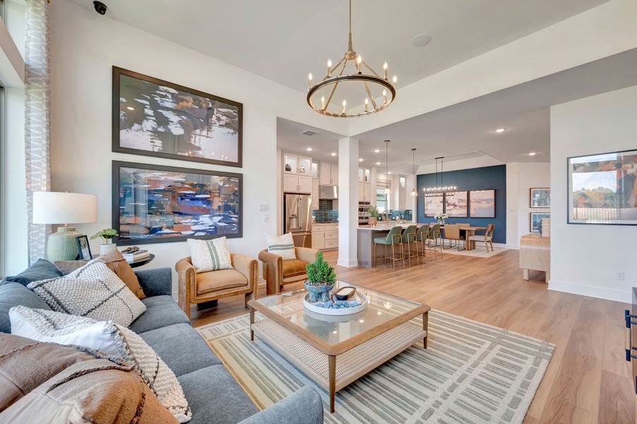 The Daisy - Family Room