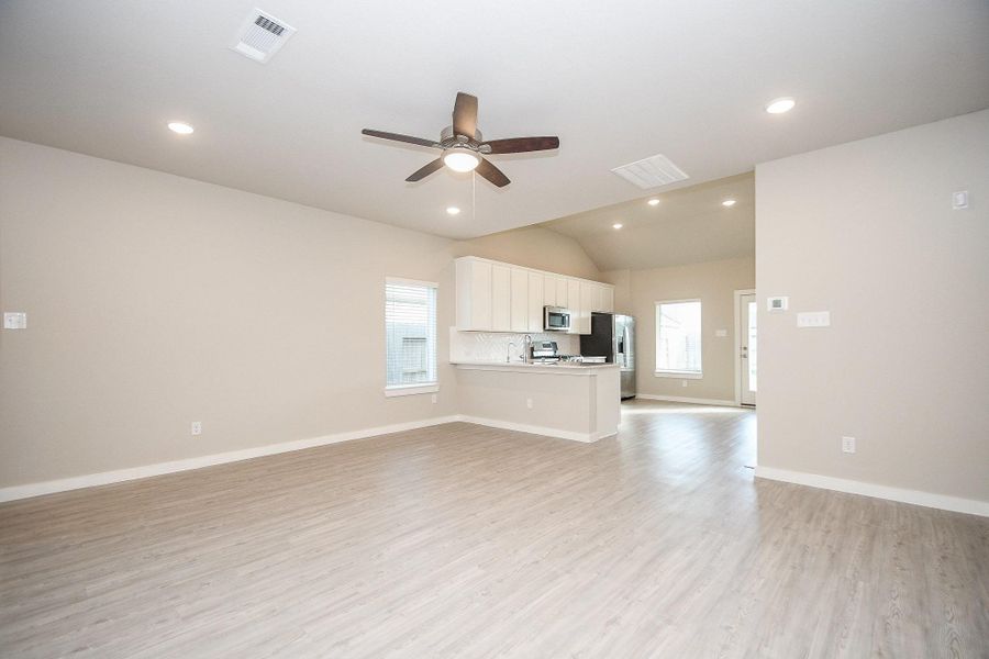 Spacious, unfurnished interior of a new home in Marvida, Cypress (Image 17).