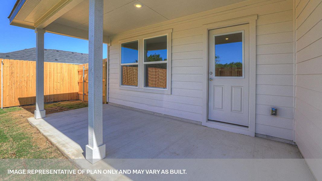 Exterior details and patio area of a home in Paramount, Kyle (Image 3).
