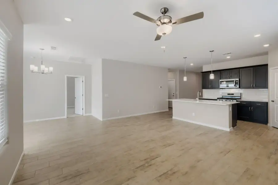 New Home in Maricopa, AZ.  - Slide 8