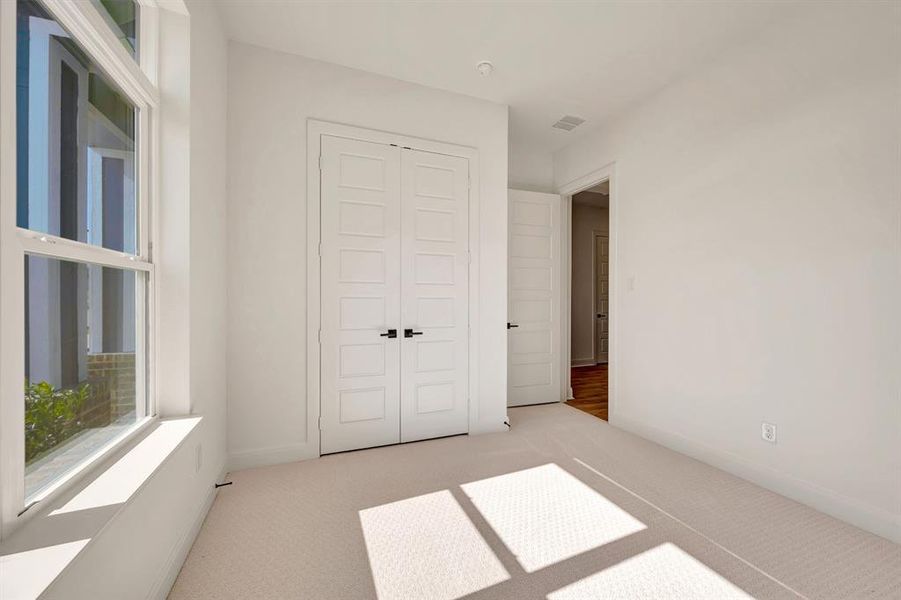 Image 36 of a home in Treeline.