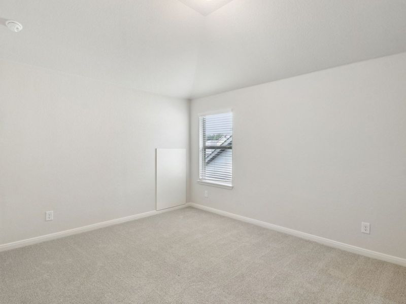 Spacious, unfurnished interior of a new home in Fox Falls, Boerne (Image 26). Spacious, unfurnished interior of a new home in Fox Falls, Boerne (Image 26).