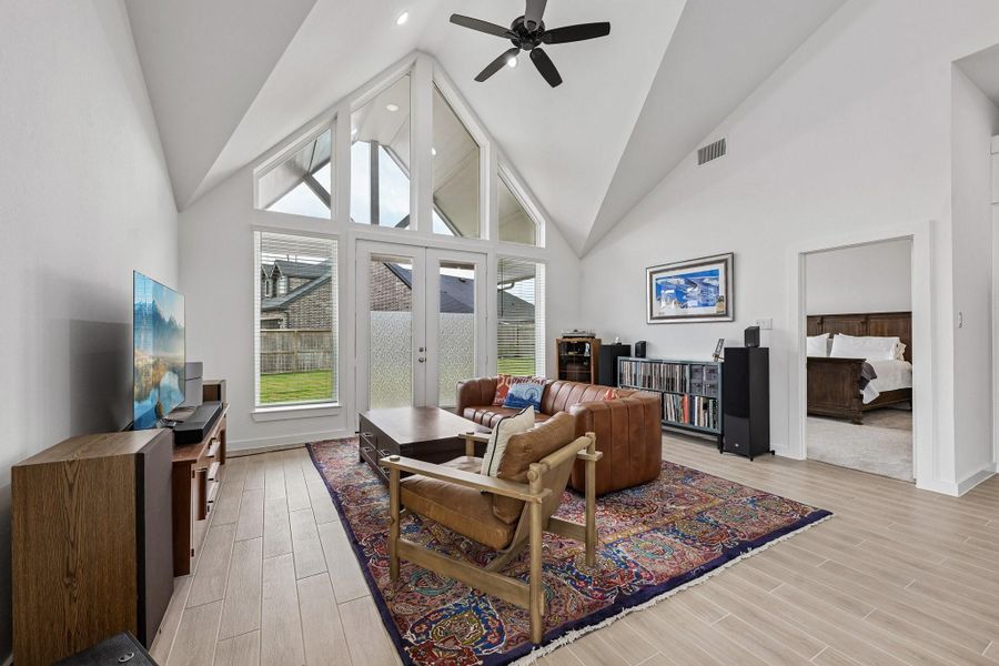 Furnished interior view inside a new home in Jubilee 45', 70', Hockley (Image 37).