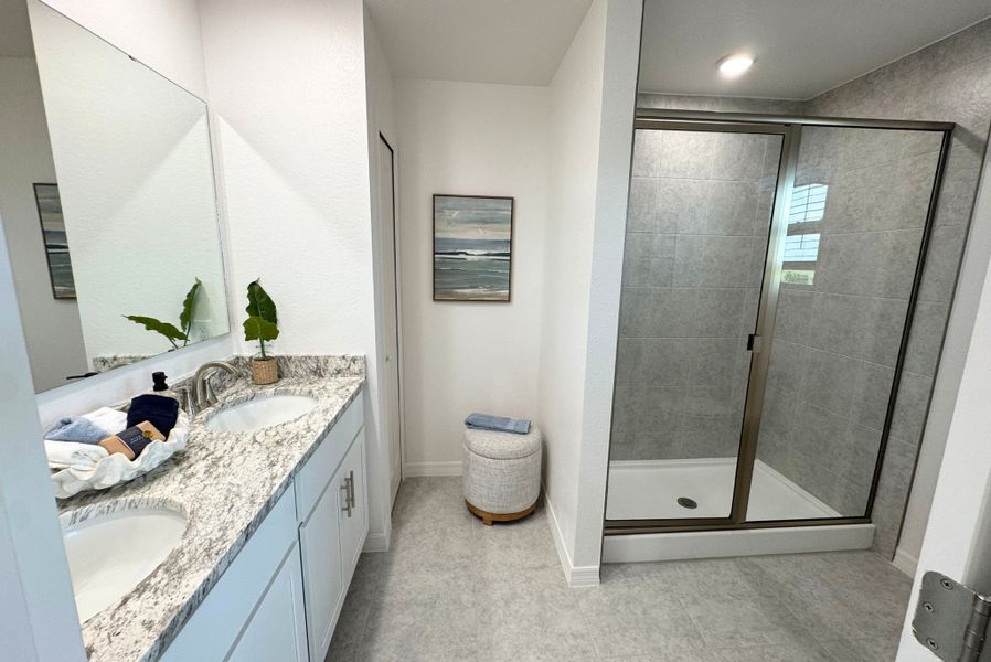 Furnished interior view inside a new home in Orchid Cove, Bokeelia (Image 11).