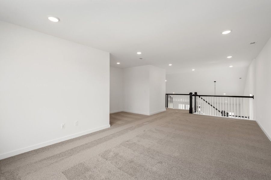 Spacious, unfurnished interior of a new home in Woods Crossing, Gallatin (Image 57).