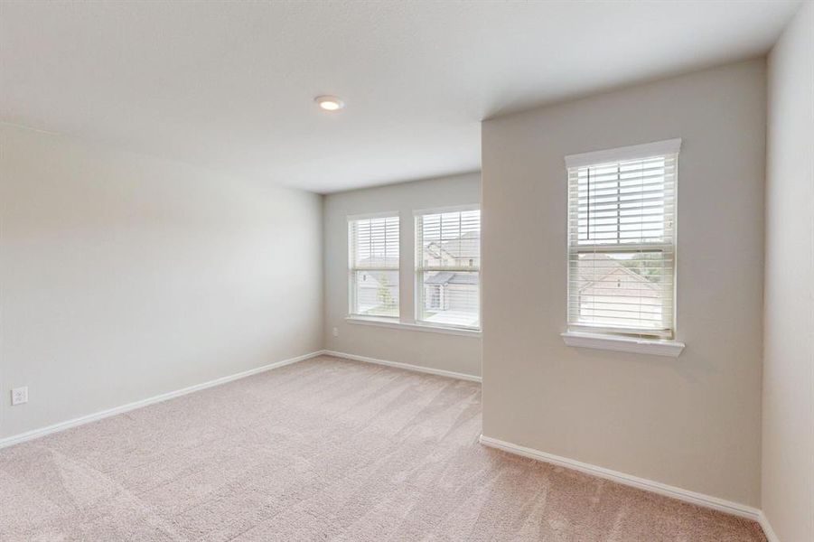 Spacious, unfurnished interior of a new home in Forest Park, Princeton (Image 31). Spacious, unfurnished interior of a new home in Forest Park, Princeton (Image 31).