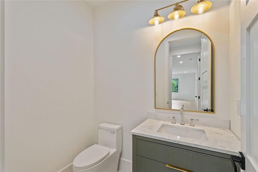 Furnished interior view inside a new home in , Alpharetta (Image 17).