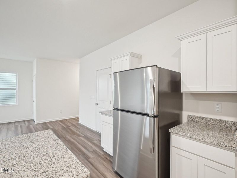 15-web-or-mls-Solace Wy 212-2805-015