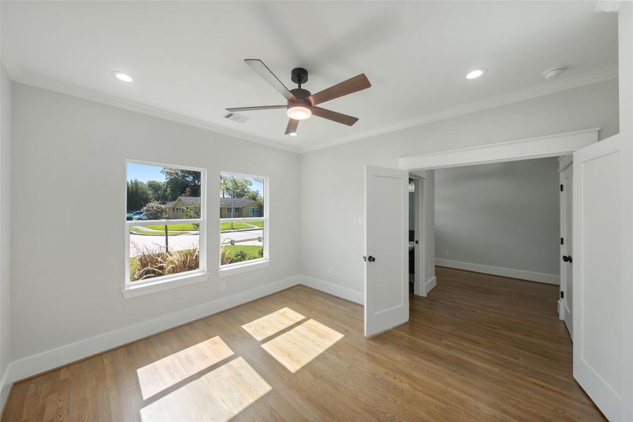Spacious, unfurnished interior of a new home in , Houston (Image 35). Spacious, unfurnished interior of a new home in , Houston (Image 35).