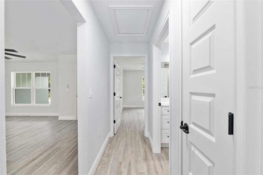 Image 33 of a home in .