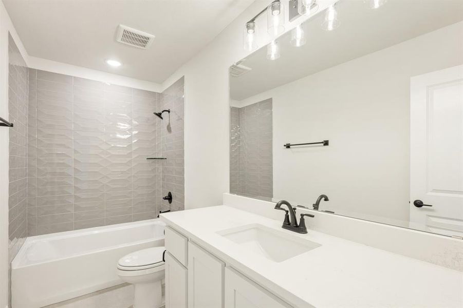 Furnished interior view inside a new home in Rockwood, Mansfield (Image 17).