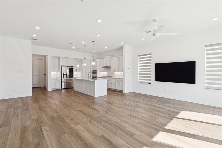 Spacious, unfurnished interior of a new home in , Allen (Image 19).