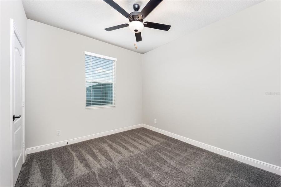 Spacious, unfurnished interior of a new home in Gum Lake Preserve, Lake Alfred (Image 8).
