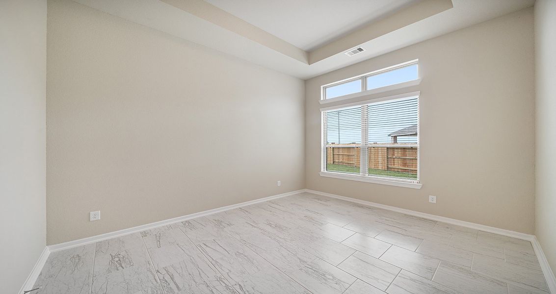 Spacious, unfurnished interior of a new home in The Highlands, Porter (Image 12). Spacious, unfurnished interior of a new home in The Highlands, Porter (Image 12).
