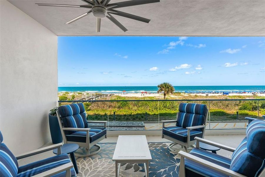 Exterior details and patio area of a home in , Cocoa Beach (Image 23).