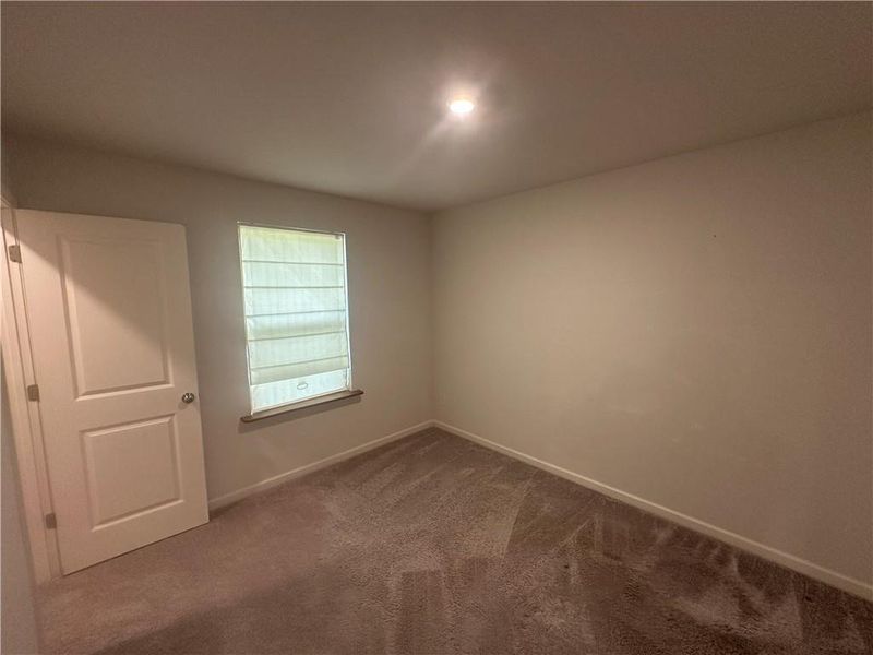 Spacious, unfurnished interior of a new home in , Cedartown (Image 27).