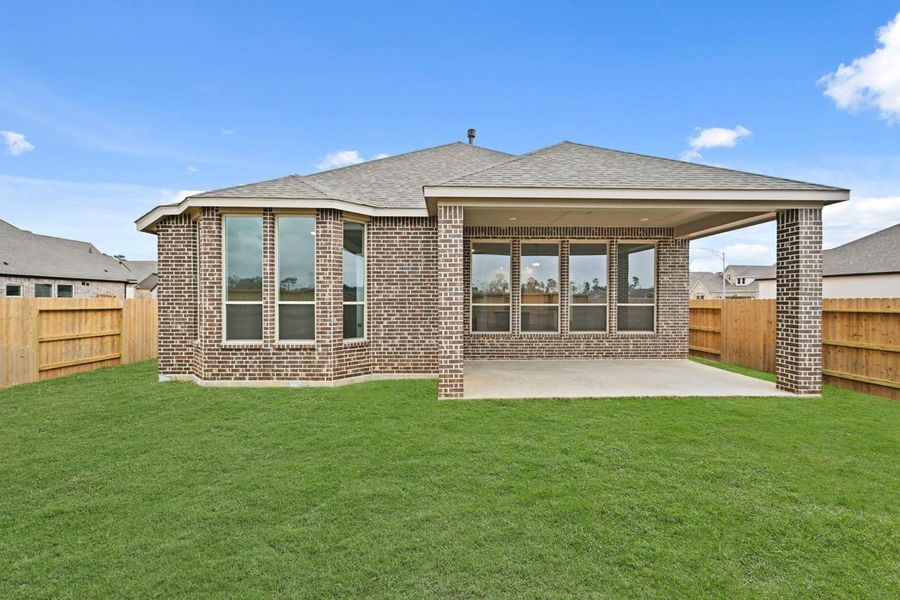 Exterior details and patio area of a home in Grand Central Park: 55ft. lots, Conroe (Image 3).