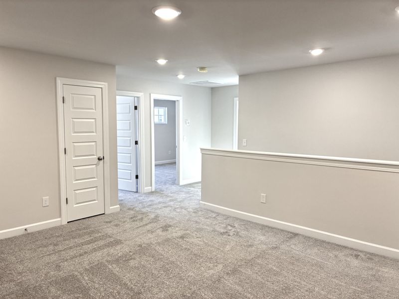 Spacious, unfurnished interior of a new home in Miller Park, Greenville (Image 21).