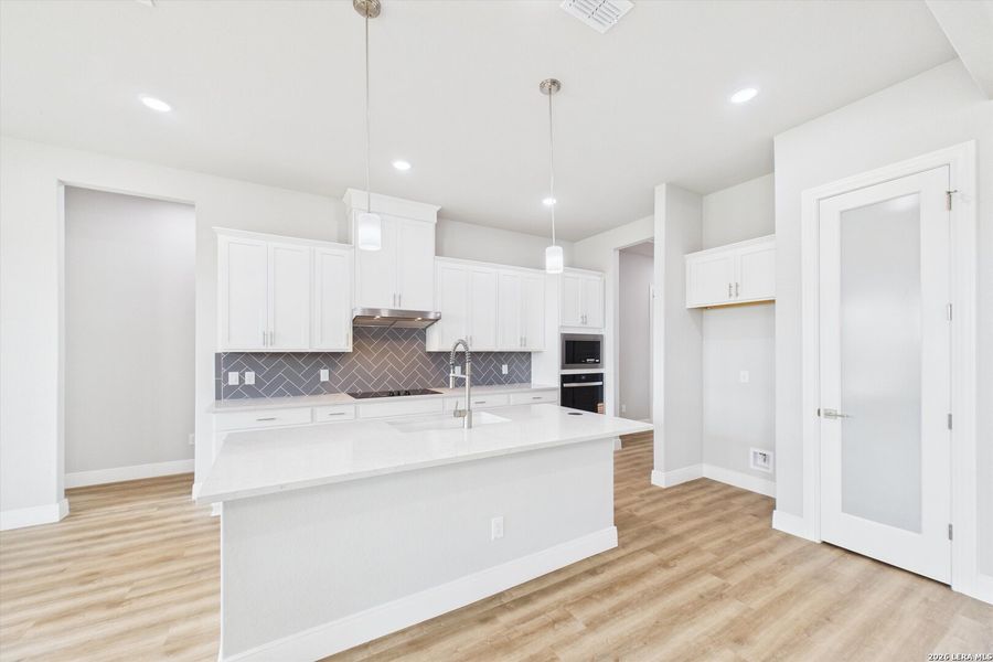 Furnished interior view inside a new home in , Castroville (Image 7).