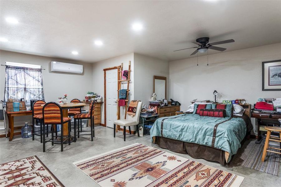 Furnished interior view inside a new home in , Lipan (Image 6).