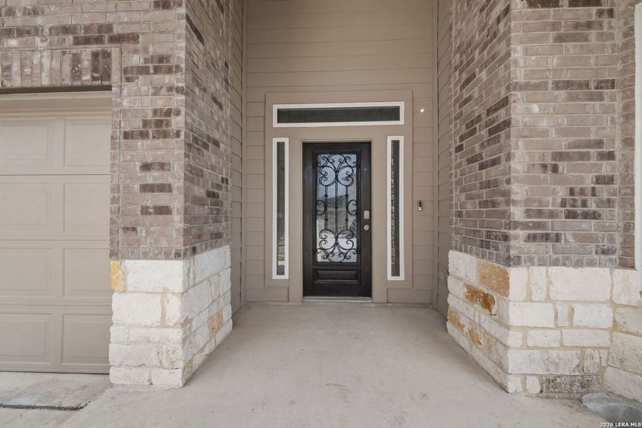 Exterior details and patio area of a home in Steele Creek, Cibolo (Image 18).