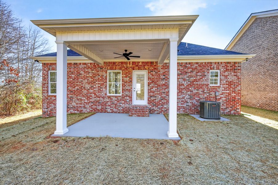 Exterior details and patio area of a home in Legacy Preserve, Tullahoma (Image 21).