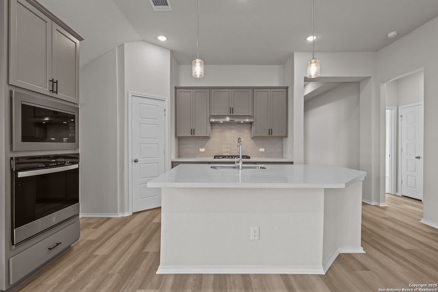 Furnished interior view inside a new home in Davis Ranch, San Antonio (Image 10).