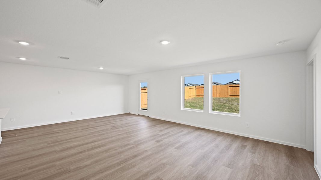 Representative unfurnished interior of a home built from the Baylor by D.R. Horton in Lexington Heights, Willis (Image 27). Representative unfurnished interior of a home built from the Baylor by D.R. Horton in Lexington Heights, Willis (Image 27).